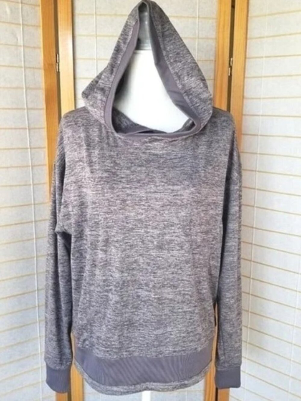 Mondetta Top Long Sleeve Light Weight Performance Hoodie Purple Printed